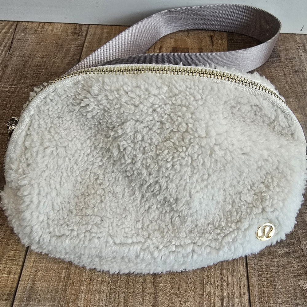 lululemon  White Sherpa Crossbody Bag